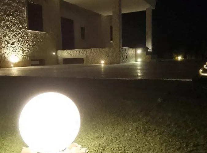 Oasi Degli Allori Bed & Breakfast