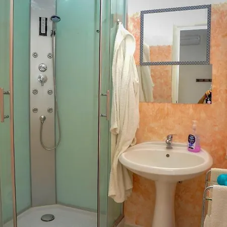 Oasi Degli Allori Bed & Breakfast